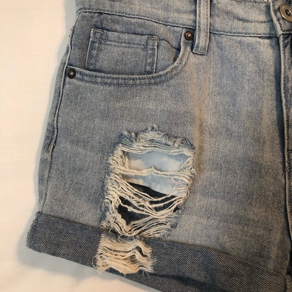 BULLHEAD Distressed Ripped Denim Shorts Size 1 - Picture 3 of 8